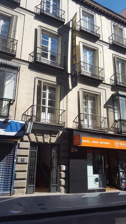 Far Home Atocha Madrid Dış mekan fotoğraf